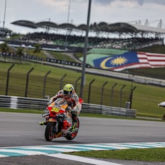 Honda y Yamaha asaltan Sepang