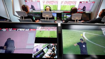 La Premier estrena el VAR.