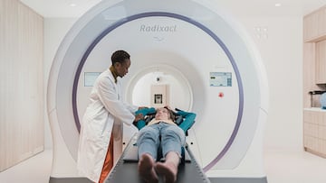 Profesional de resonancia magnética.