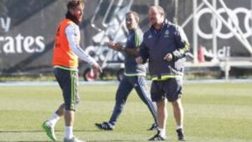 Sergio Ramos, con rafa Benítez.