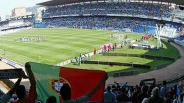 <b>BALAIDOS.</b> Celta y el Ayuntamiento de Vigo han firmado esta mañana el protocolo por el que el club vigués podrá seguir haciendo uso de Balaídos 20 años más.