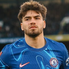 Chelsea Mark rompe el trabajo de Quu!