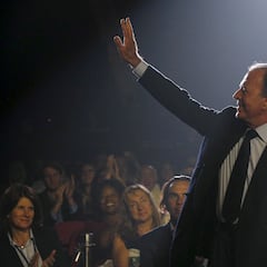 Estas son las pruebas ilegales que las extrabajadoras de Julio Iglesias denuncian que se pedían en sus mansiones