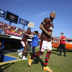 Flamengo vuelve a la carga por otro chileno