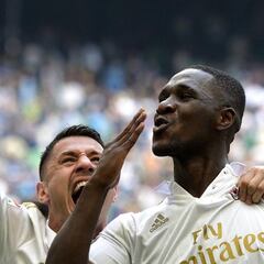 Zapata es el héroe: un gol al 96' que vale oro para el Milan