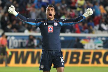 Fútbol de estufa: los movimientos que se cocinan en Cruz Azul