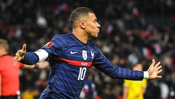 13 November 2021, France, Paris: France&#039;s Kylian Mbappe celebrates scoring a goal during the 2022 FIFA World Cup European qualifiers Group E soccer match between France and Kazakhstan at Parc des Princes stadium. Photo: Matthieu Mirville/ZUMA Press W