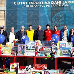 La afición del Espanyol muestra de nuevo su cara más solidaria