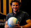 Oficial: Diego Forlán, nuevo entrenador de Peñarol