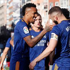 Barcelona arde: "¡Que les regalen la Liga!"