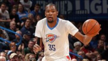 Kevin Durant (20+9+8) llega a tope al duelo contra los Spurs
