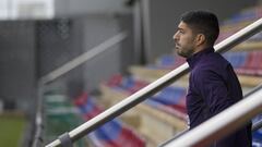 Es el video del momento: atentos a las caras de Suárez