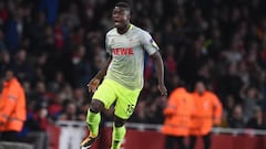 Golazo de Córdoba en derrota ante Arsenal de Ospina