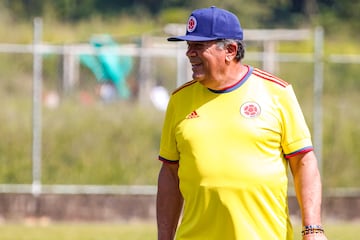 La Selección Colombia Femenina tuvo su último entrenamiento antes de enfrentar a Bolivia por la segunda fecha de la Copa América Femenina en el Pascual Guerrero. La Tricolor entrenó en la Cancha Fútbol Paz de La Z.