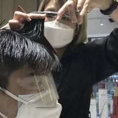 Marco Aldany, Montalvo, Specchi: horarios y cómo pedir cita para la peluquería