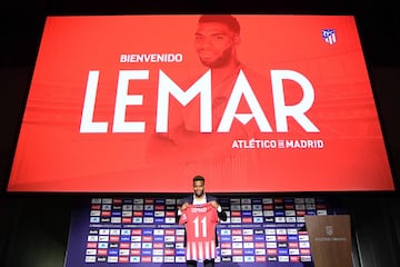 La presentación de Lemar, nuevo fichaje del Atlético, en imágenes