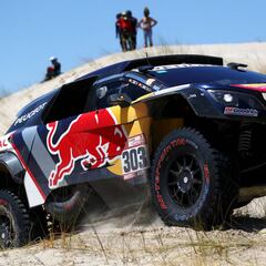 Sainz defiende su renta en Fiambalá y Ten Brinke gana