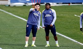 Lookman, derecho al once titular