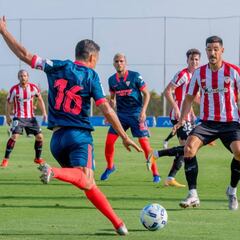 Sevilla y Athletic se reparten los dos amistosos de Murcia