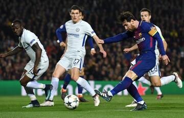 3-0. Messi marc¨® el tercer gol.