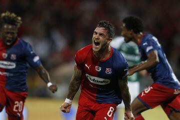 Independiente Medellín se quedó con el título de la Copa Águila 2019. El equipo dirigido por Aldo Bobadilla se impuso con goles de Adrián Arregui y Germán Cano. El descuento fue por parte de Danny Rosero. 