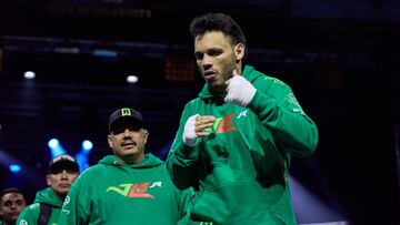 Jake-Paul-Julio-Cesar-Chavez-Jr-2025