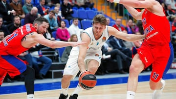 Doncic, frente a Kurbanov.