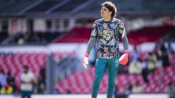 Memo Ochoa y Alexis Vega lanzan guiño a la MLS