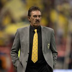 Se reaviva caso de acoso sexual; La Volpe evita orden de aprehensión