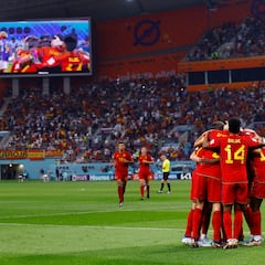 Who will Spain play against in the Round of 16 of the 2022 World Cup?