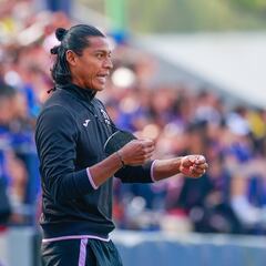 Con la llegada de Larcamón, este será el destino de Joel Huiqui