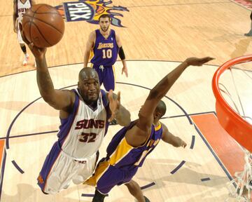 El cuarto equipo de Shaquille fue Phoenix Suns, donde estuvo de 2008 a 2009.