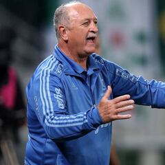 Valdivia y Colo Colo: Scolari adelanta la llave de cuartos