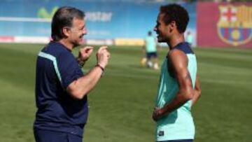 Neymar, con Martino.