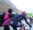 Etapa de supervivencia en Formigal: Omar Fraile, Roglic y la hipotermia del pelotón