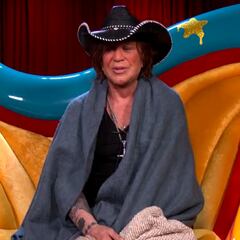 Bella Thorne on Mickey Rourke: “One of the all-time worst experiences of my life working as an actress.”