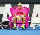 Nadal recupera la sonrisa en el benéfico 'Rafa's Summer Set'