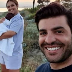 Paula Echevarría y Miguel Torres posan por primera vez con su hijo y todos se fijan en lo mismo