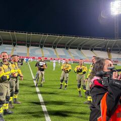 Fútbol y solidaridad contra el fuego