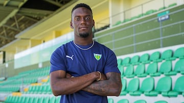Tondela de Portugal ficha a Brayan Medina.