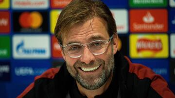 EPA6750. LIVERPOOL (REINO UNIDO), 10/12/2018.- El entrenador del Liverpool, el alem&aacute;n Jurgen Klopp, asiste a una rueda de prensa en Liverpool, Reino Unido, hoy, 10 de diciembre de 2018, en la v&iacute;spera de el encuentro entre Liverpool y N&aacute;poles perteneciente al grupo C de la Liga de Campeones en el estadio de Anfield. EFE/ Peter Powell