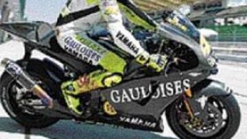 <b>METE MIEDO.</b> Rossi dice que tiene que mejorar... pero por el momento ya no pierde la rueda de sus rivales.
