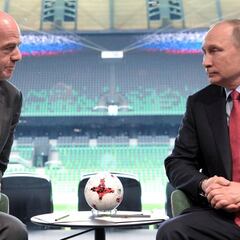 Cumbre Infantino-Putin en Sochi con motivo del Mundial