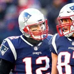 Rob Gronkowski se reúne con Tom Brady en Tampa Bay
