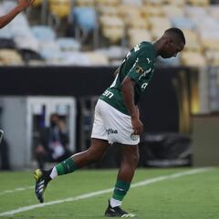 Patrick de Paula, un medio polivalente en el radar sevillista