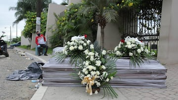 Coronavirus: cad¨¢veres en las calles de Ecuador: qu¨¦ pasar¨¢, retiro, pedido por Whatsapp