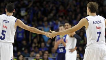 Rudy Fern&aacute;ndez y Luka Doncic, durante el partido de Liga Endesa ante el Movistar Estudiantes.