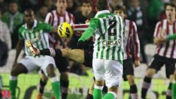 Betis y Athletic reclamaron penaltis a Ayza Gámez