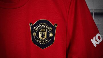 El jersey adidas conmemorativo de Manchester United, en imágenes