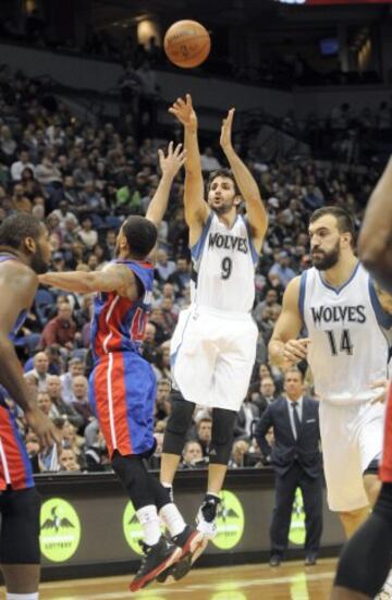 Ricky Rubio lanza ante DJ Augustin y Nikola Pekovic.